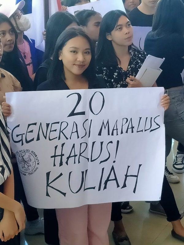 Generasi Mapalus Harus Kuliah