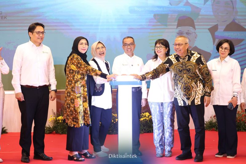 Sumber: Kemdiktisaintek